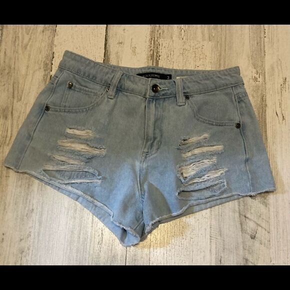 Black heart high waisted shorts - Picture 2 of 5